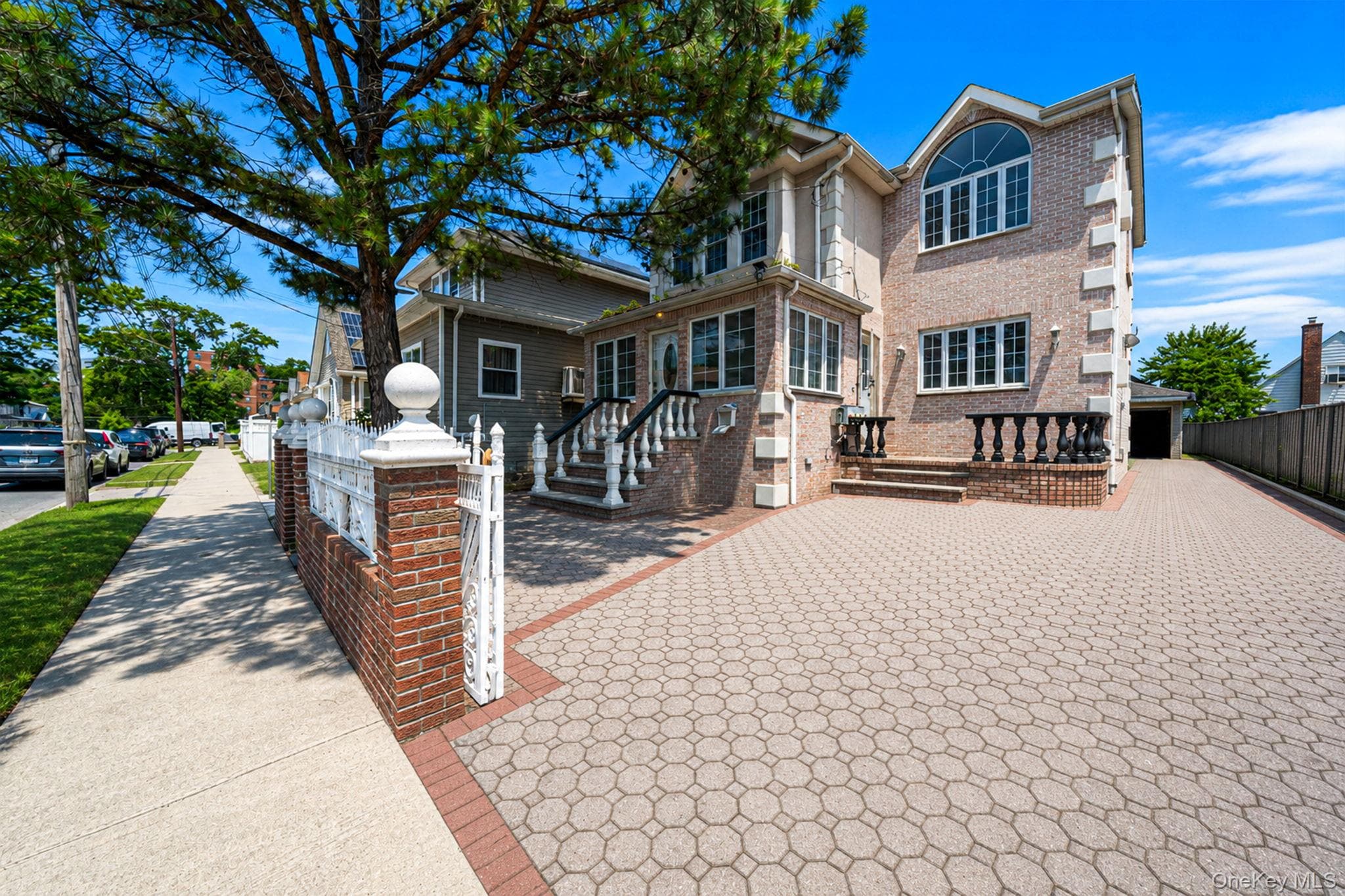 117-43 164th Street thumbnail 2