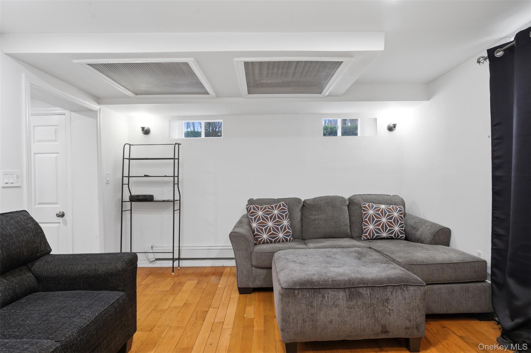 128 Parkway thumbnail 33