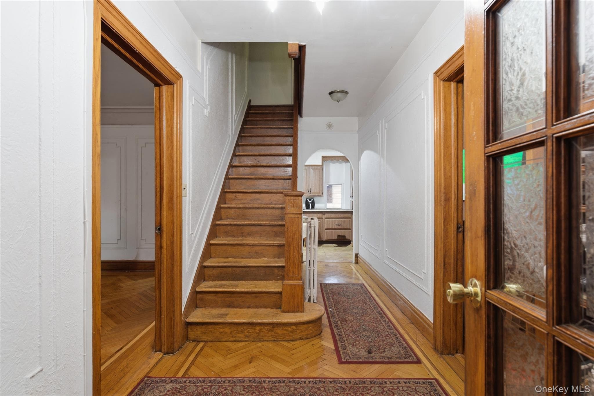 128 Parkway thumbnail 4