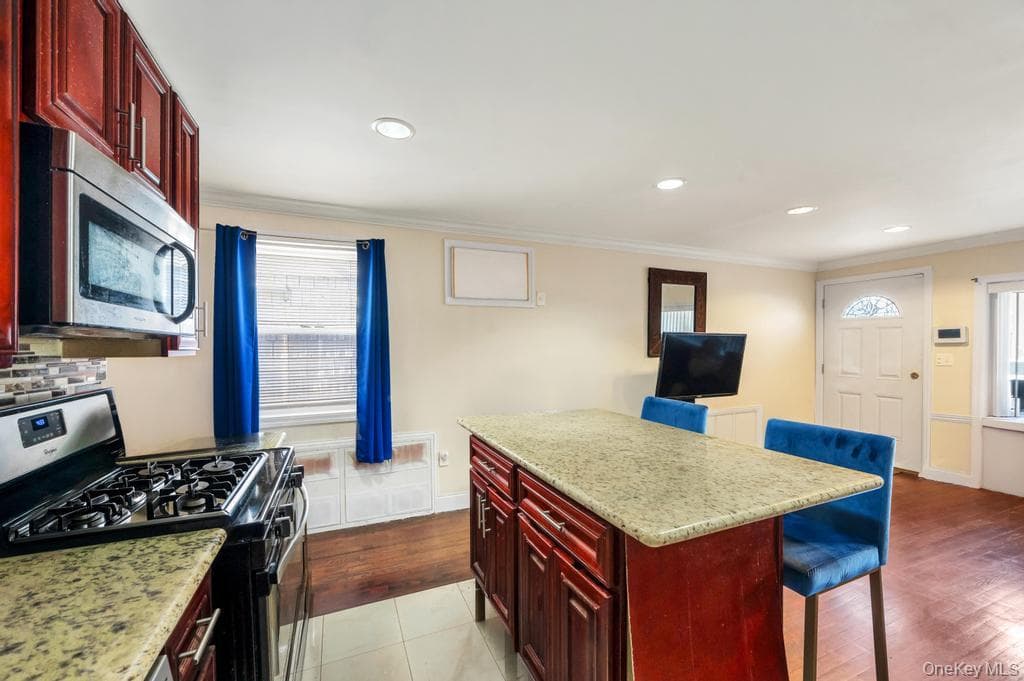 1536 E 51st Street thumbnail 12