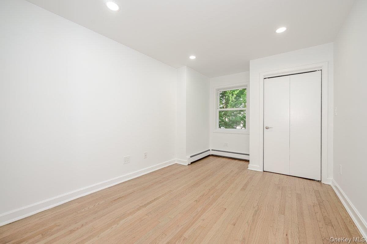 139 Coronado Street thumbnail 28