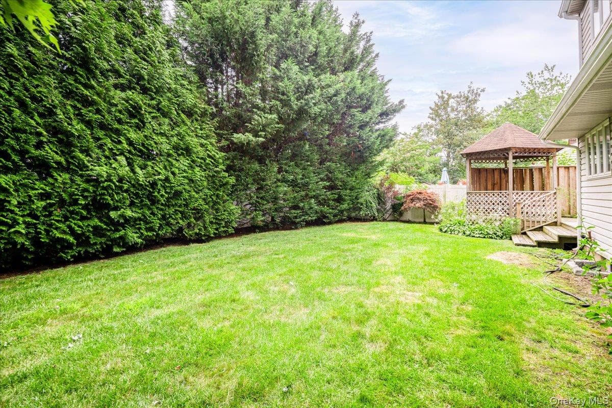 10 Seneca Drive thumbnail 26