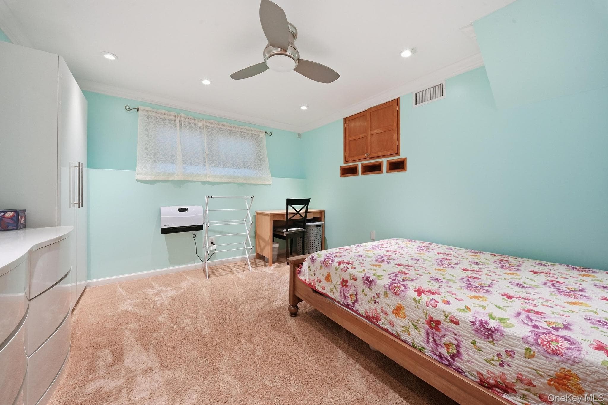 2624 Flower Street thumbnail 27