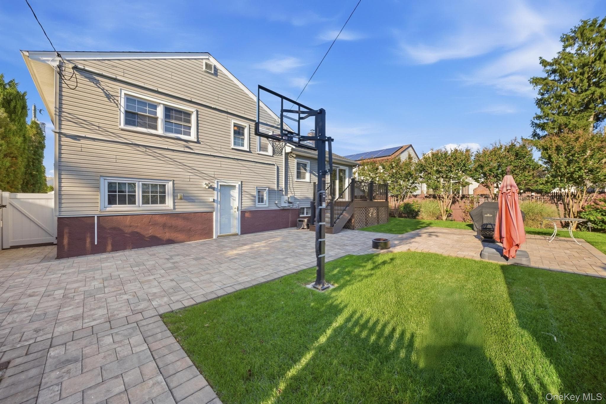 2624 Flower Street thumbnail 5