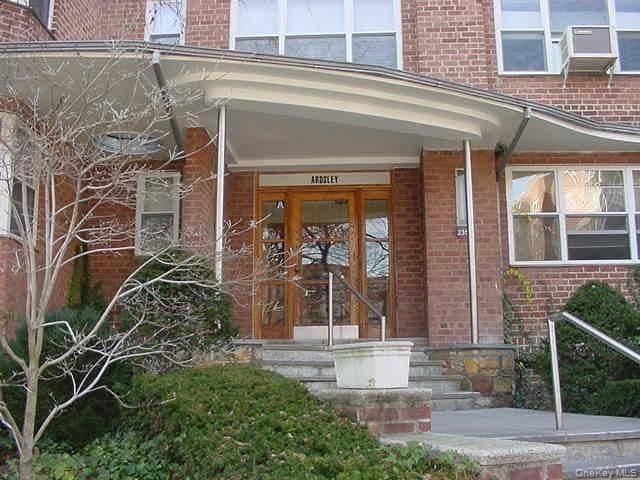 235 Garth Road Unit: A5B thumbnail 3