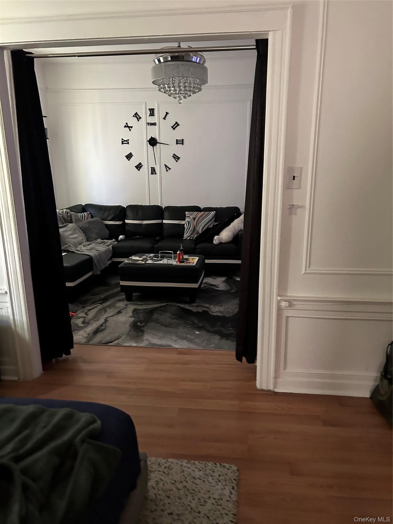 2119 Utica Avenue thumbnail 5