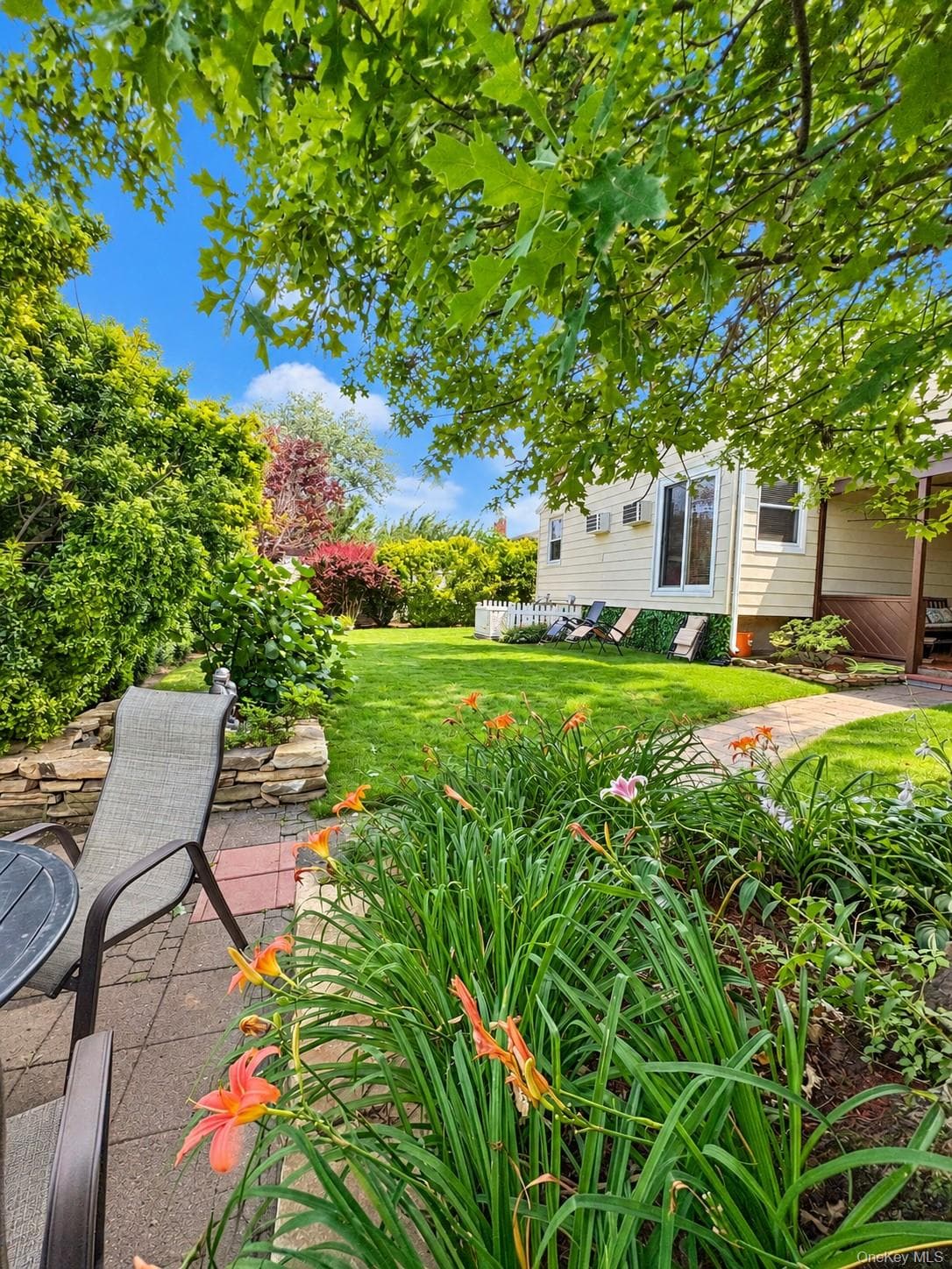 94 Massapequa Avenue thumbnail 25