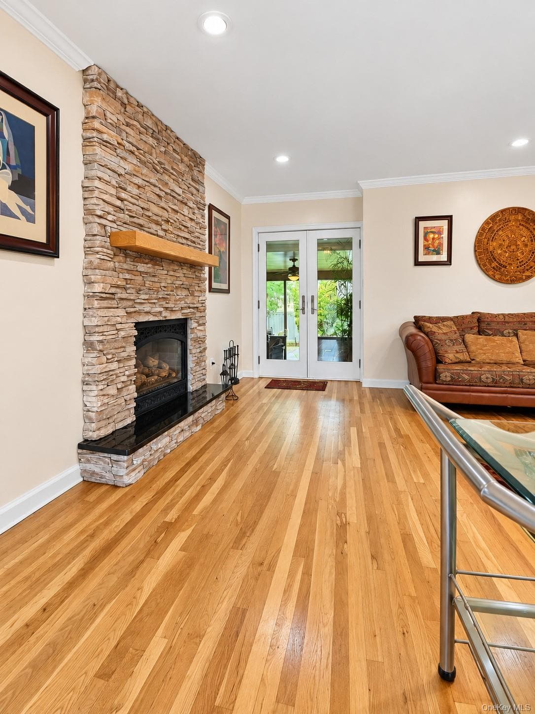 94 Massapequa Avenue thumbnail 2