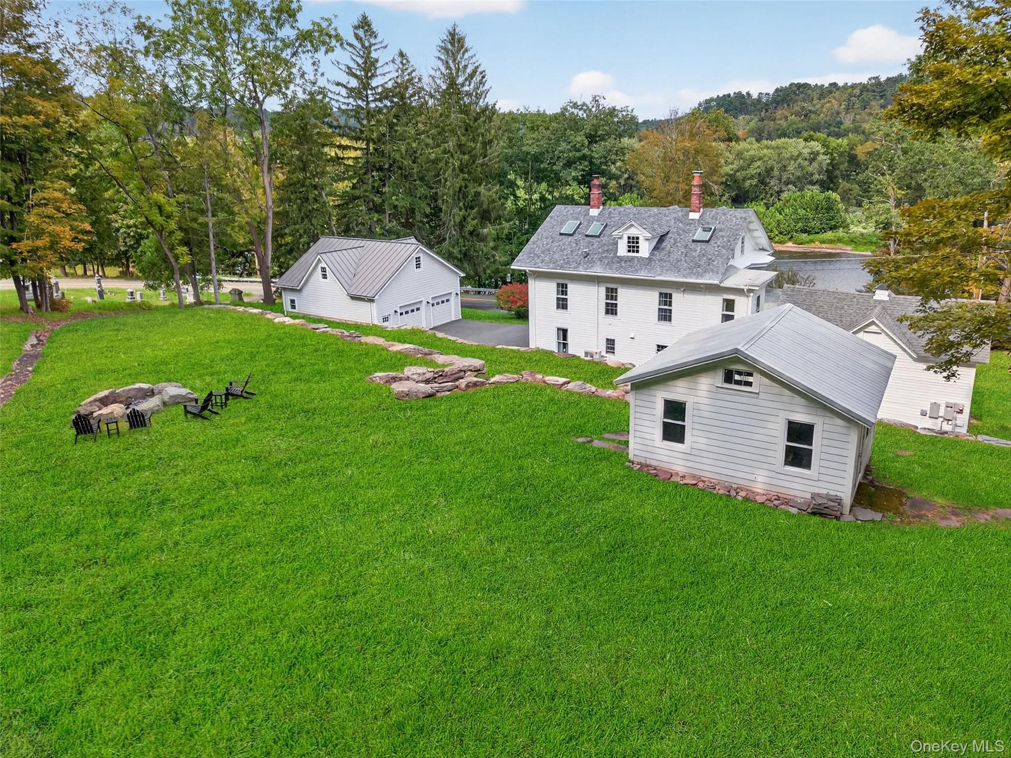 1657 River Road thumbnail 42