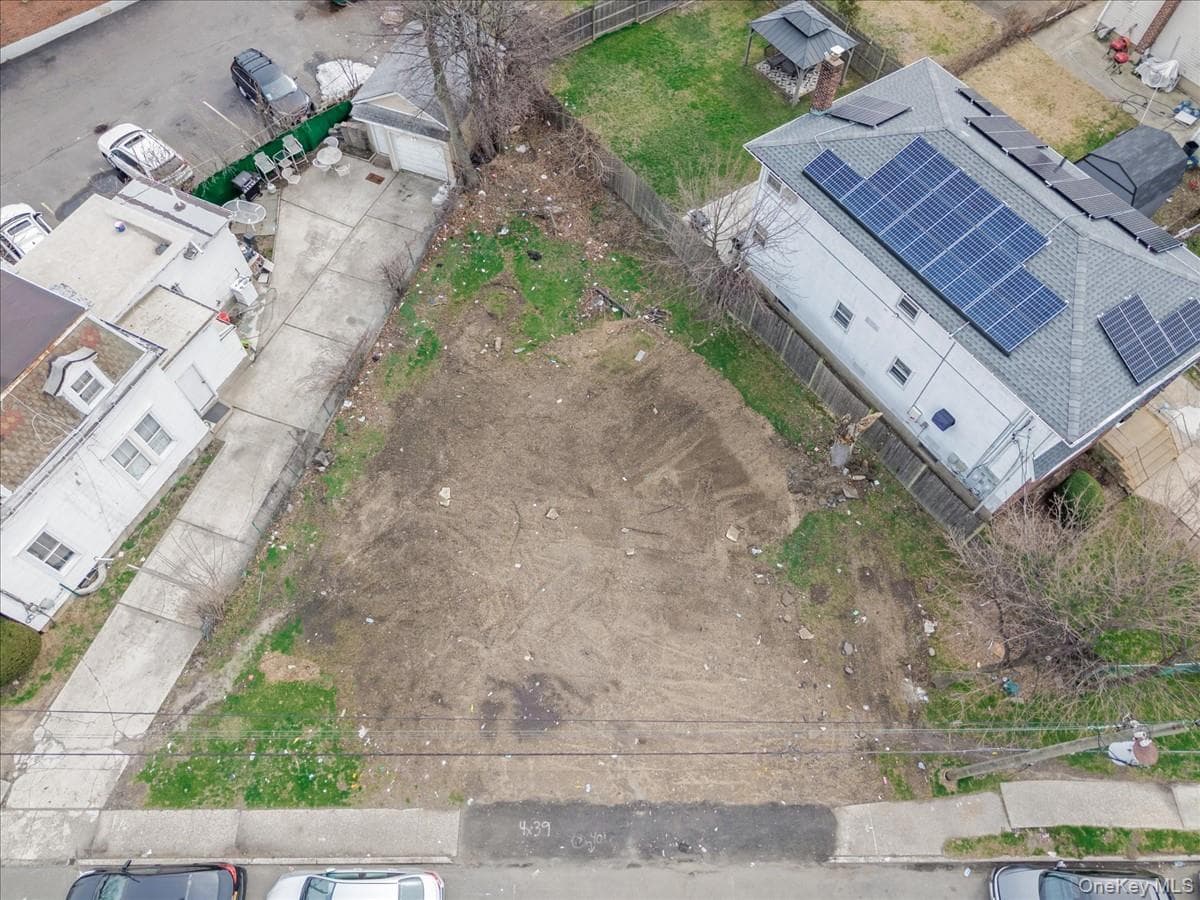 43 Peninsula Boulevard photo 1