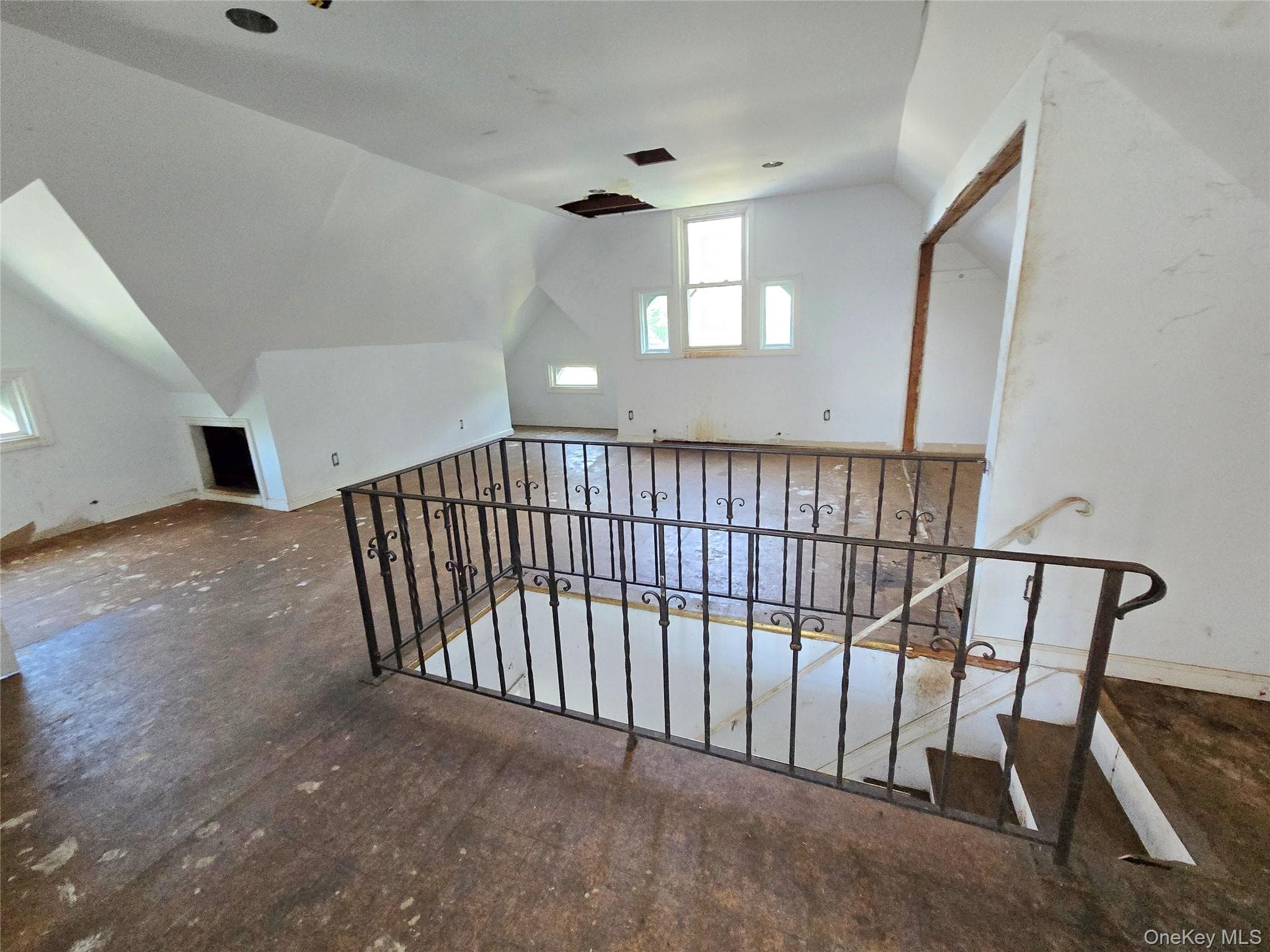 302 Locust Avenue thumbnail 12