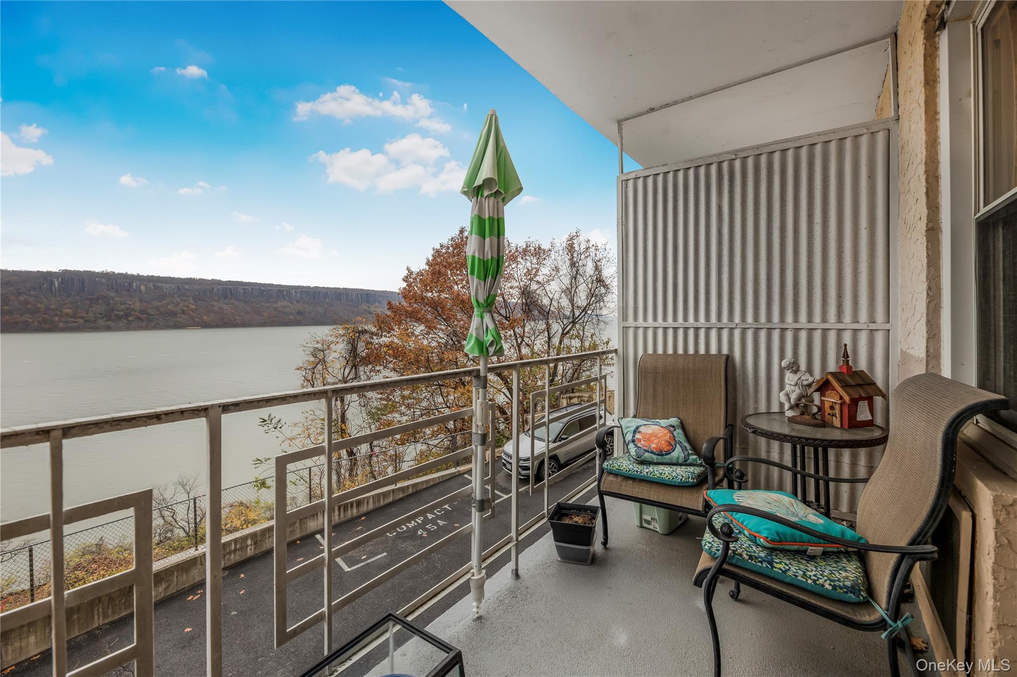 679 Warburton Avenue Unit: 1M thumbnail 2