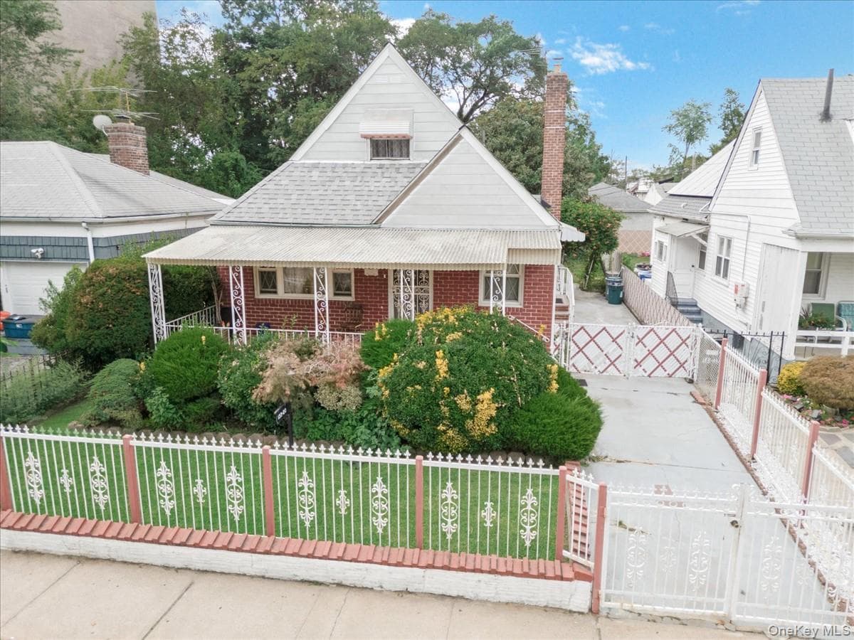 13320 234th Street, Rosedale
