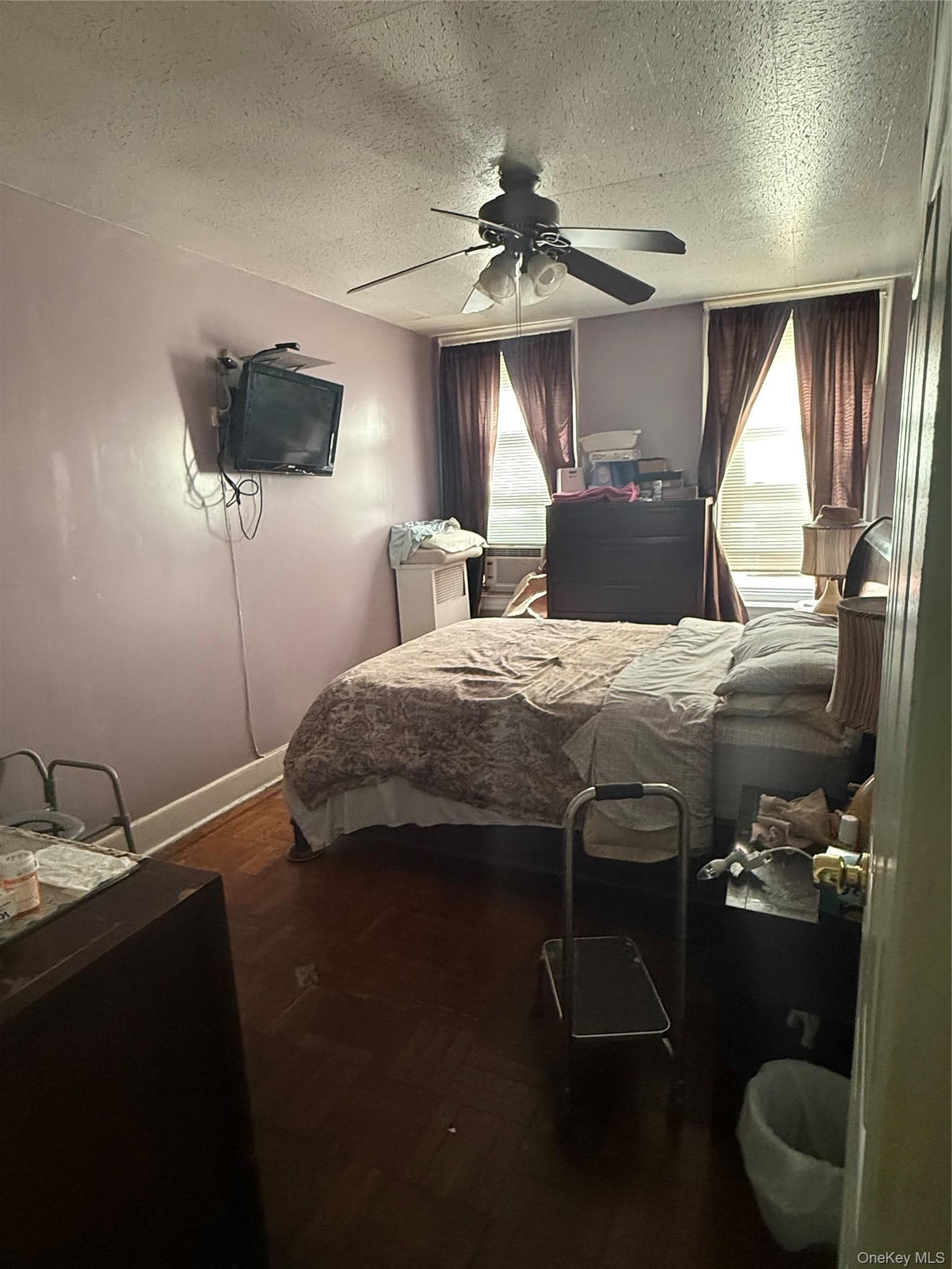 2427 Fuller Street thumbnail 10