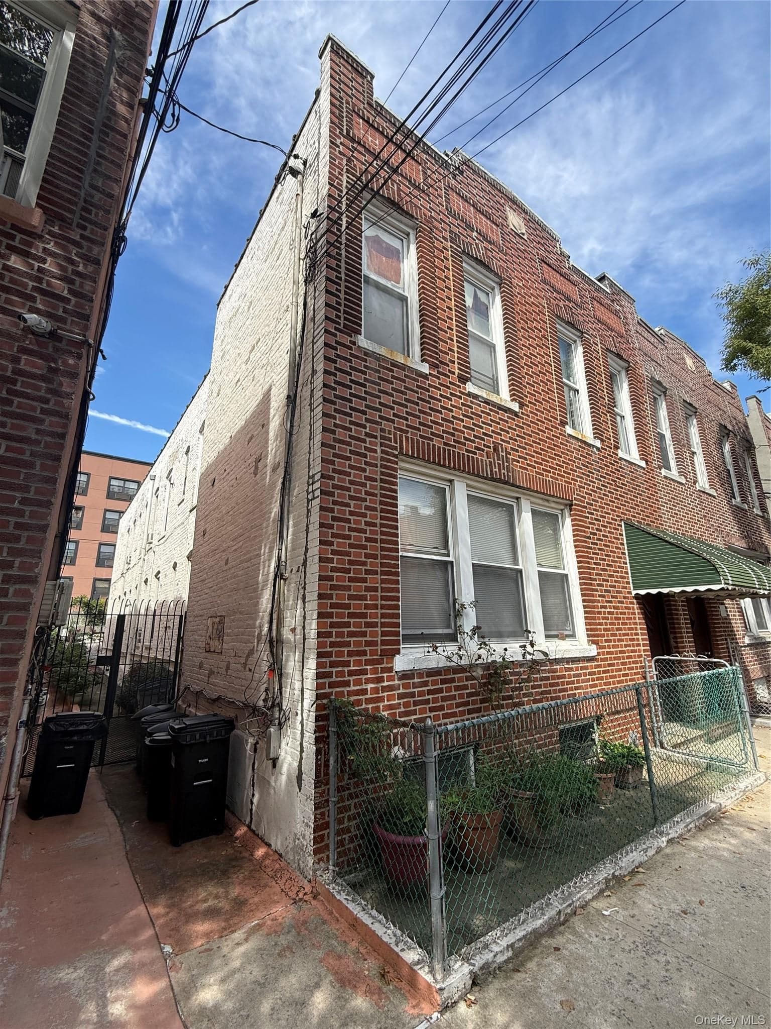 2427 Fuller Street thumbnail 2
