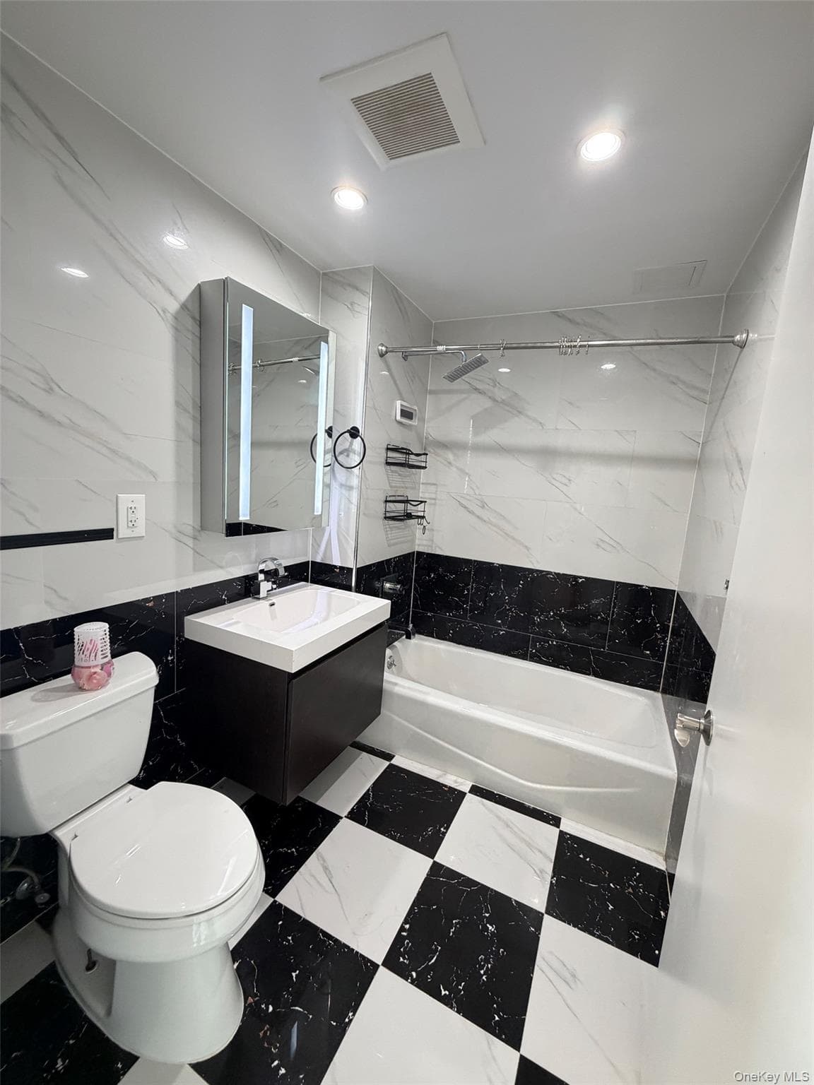 14238 37th Avenue Unit: 11A thumbnail 6