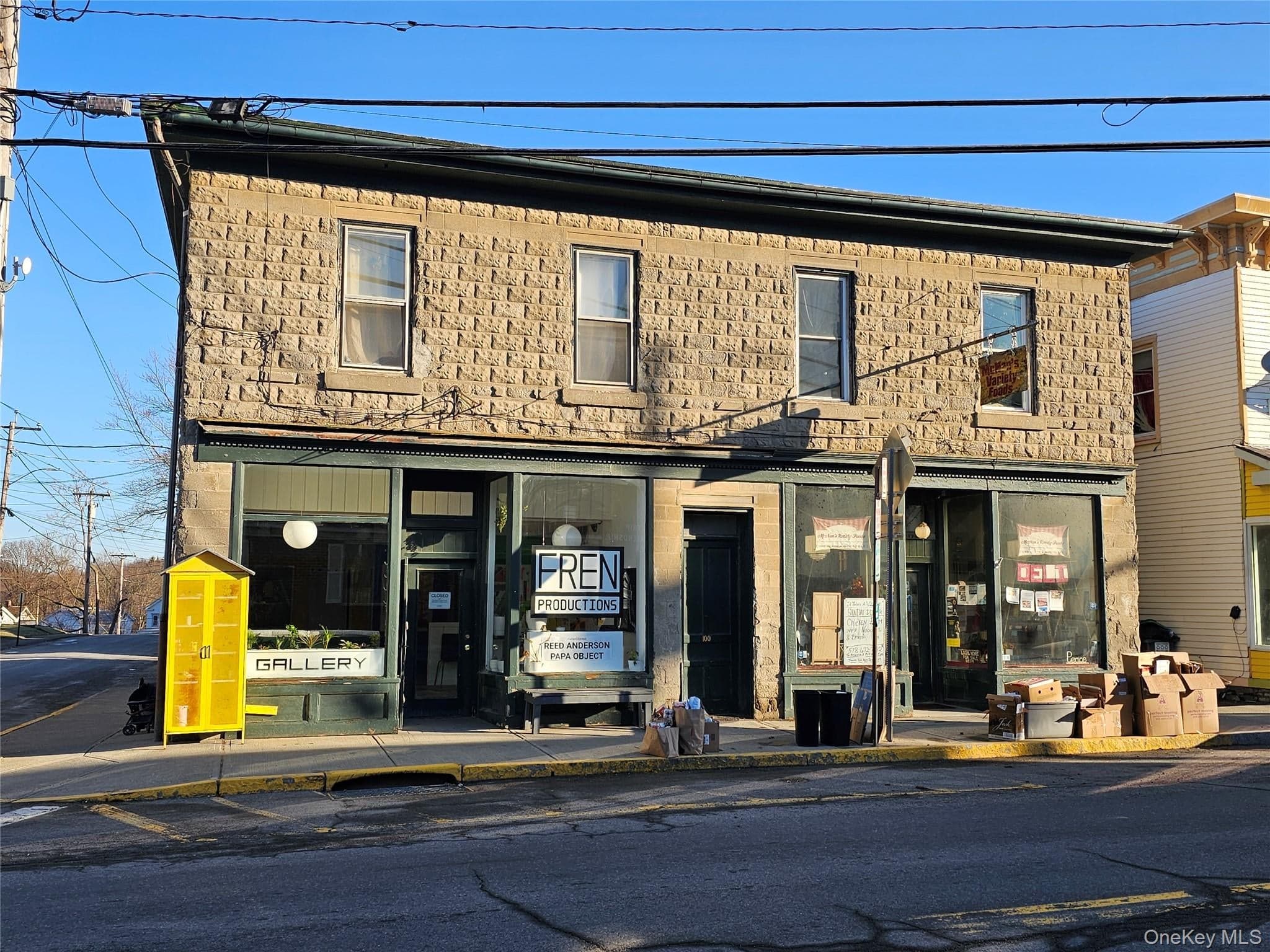94 Main Street thumbnail 27