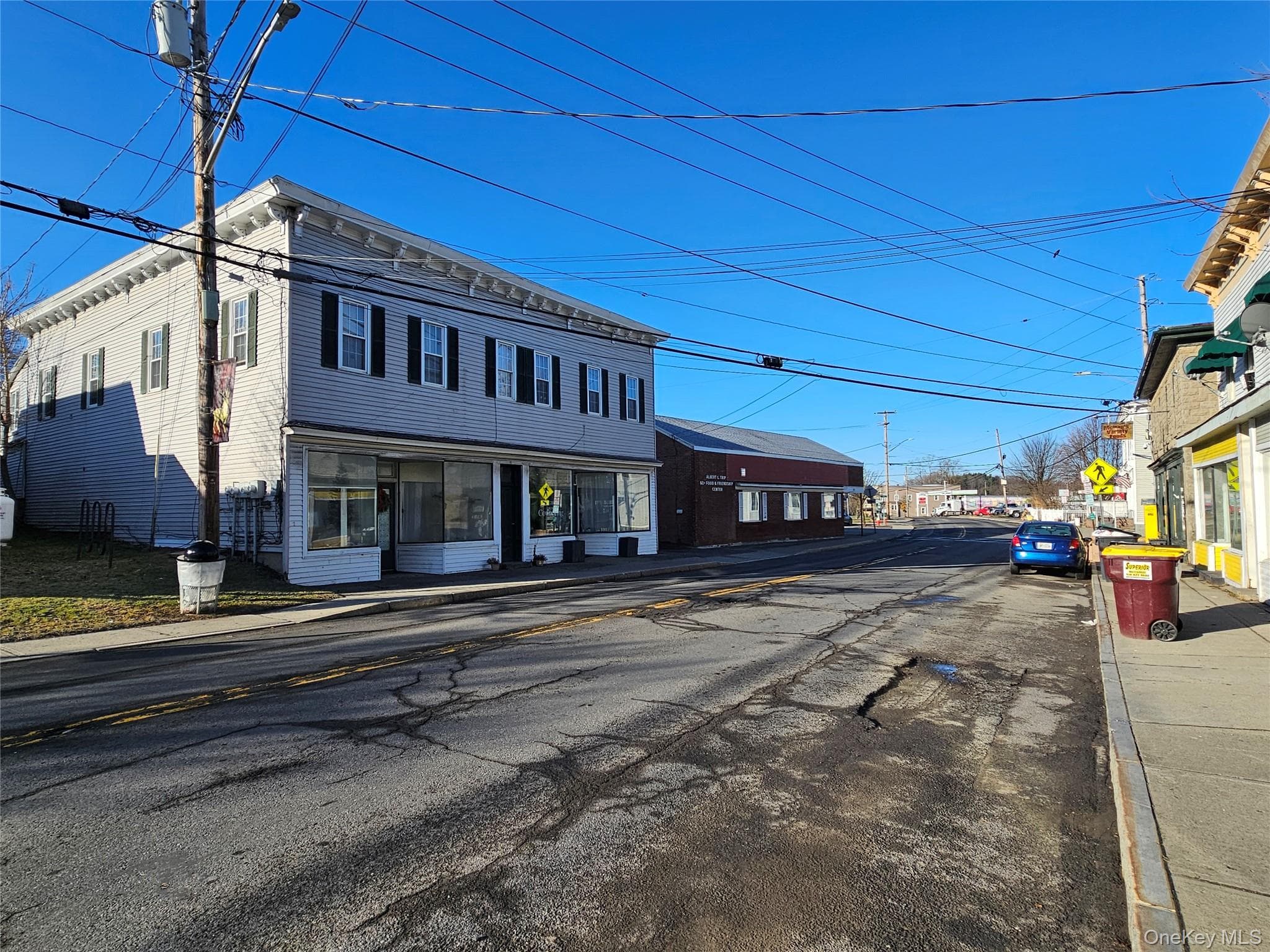 94 Main Street thumbnail 37