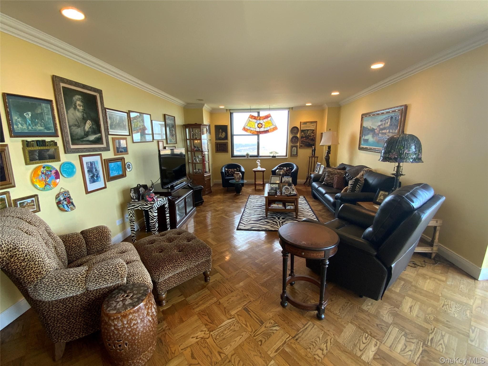 27110 Grand Central Parkway Unit: 33D thumbnail 5