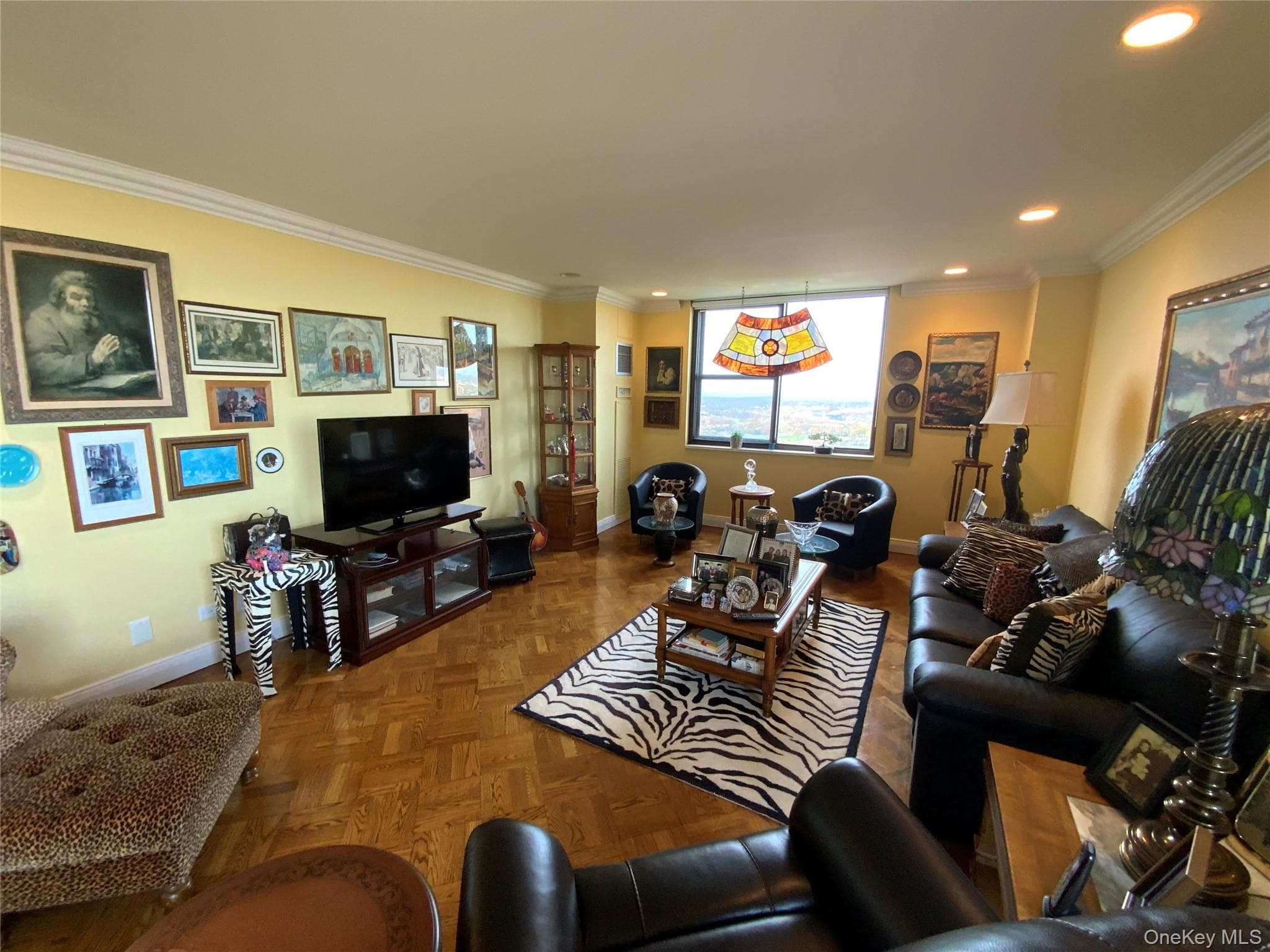27110 Grand Central Parkway Unit: 33D thumbnail 2
