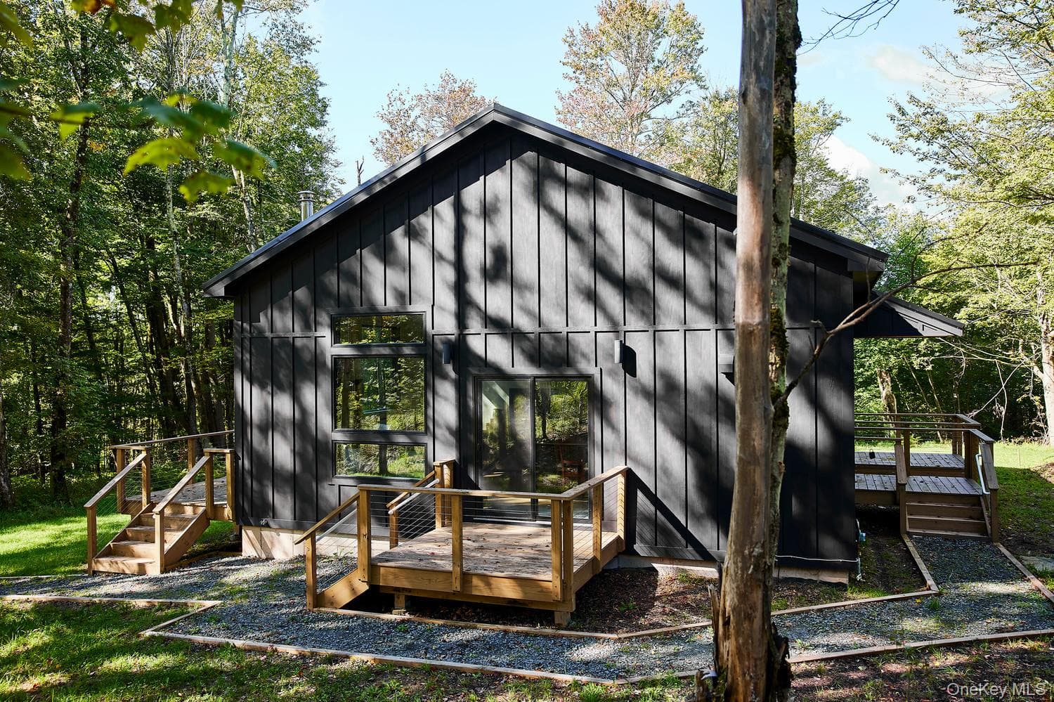 377 Hubert Road thumbnail 27