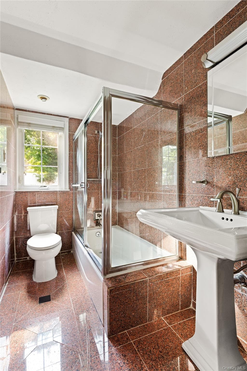 594 Fort Hill Road thumbnail 13