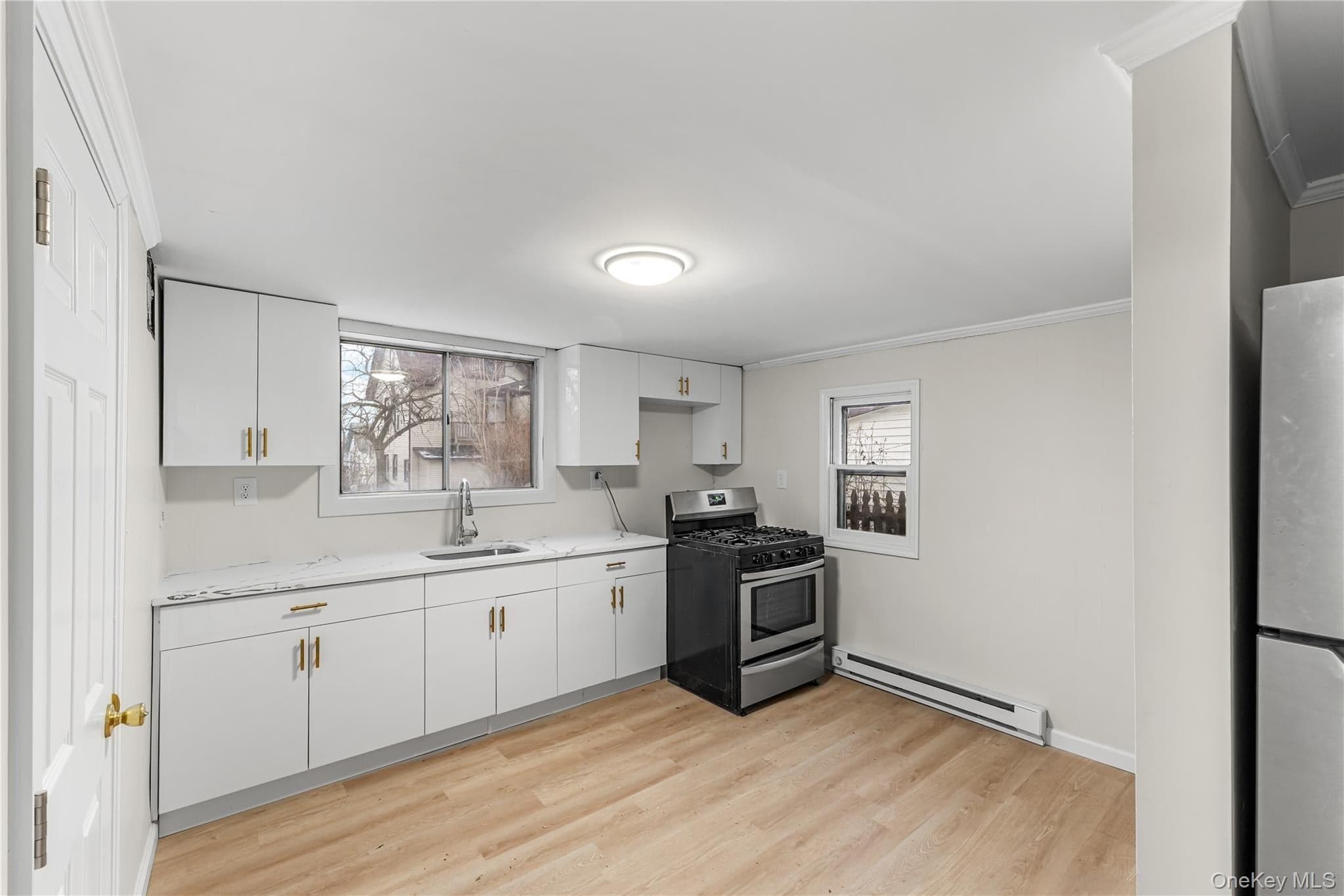 54 Hudson Avenue thumbnail 21