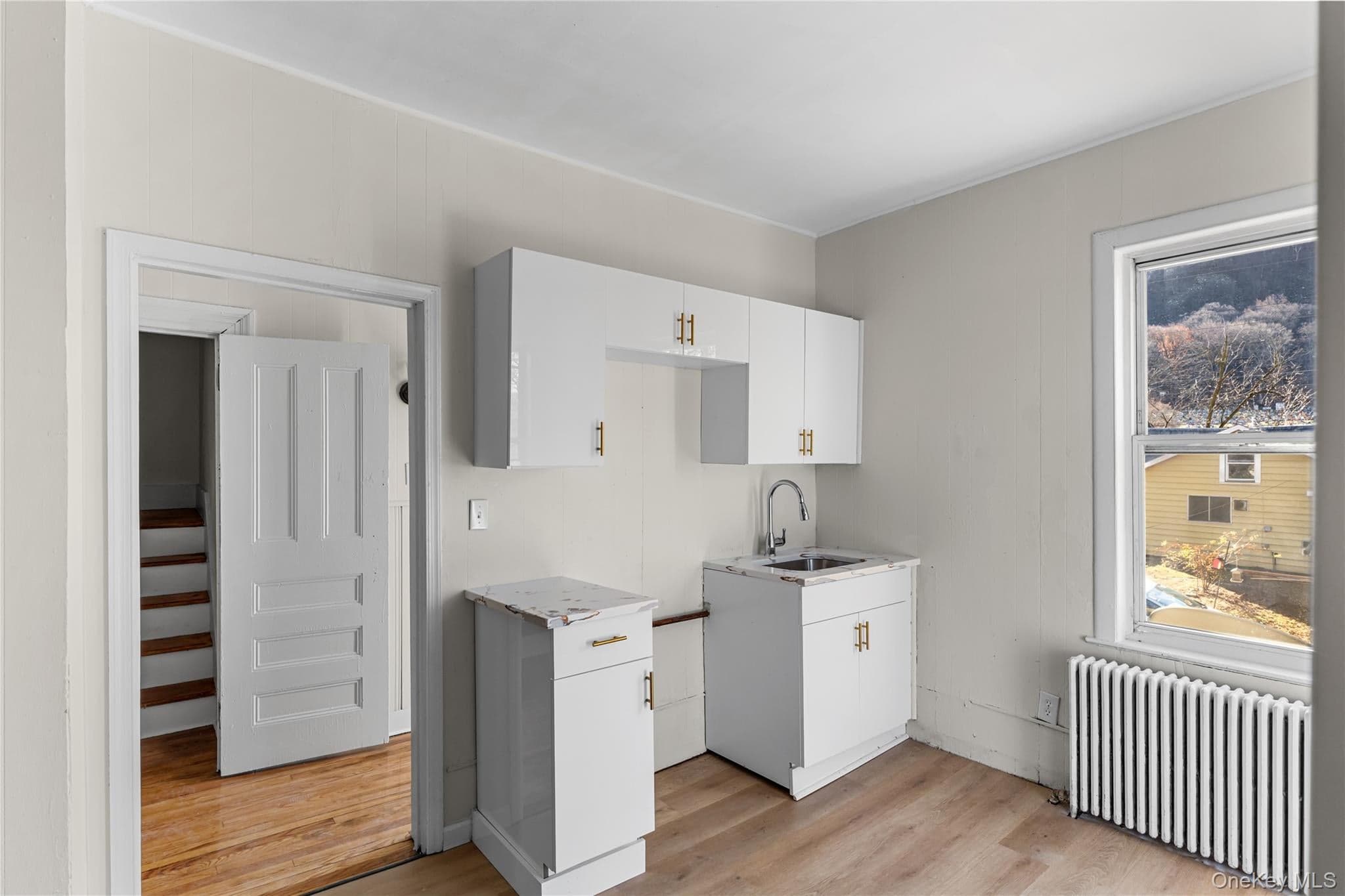 54 Hudson Avenue thumbnail 9