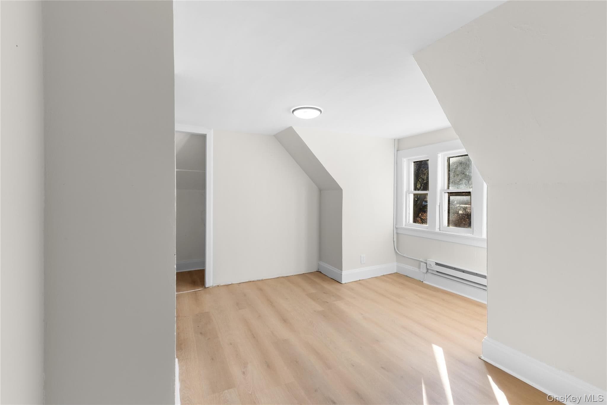 54 Hudson Avenue thumbnail 18