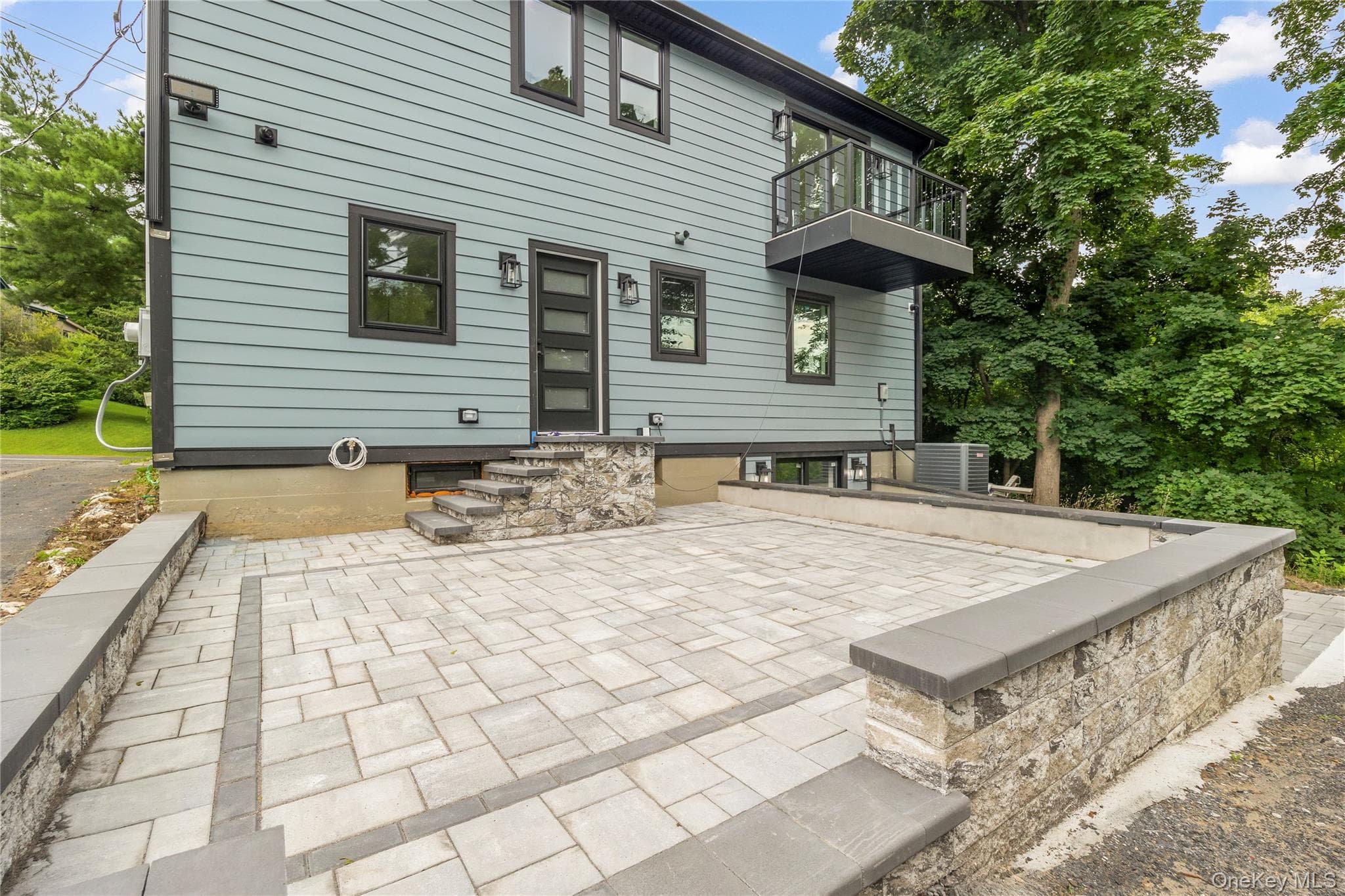 35 Harry Howard Avenue thumbnail 35