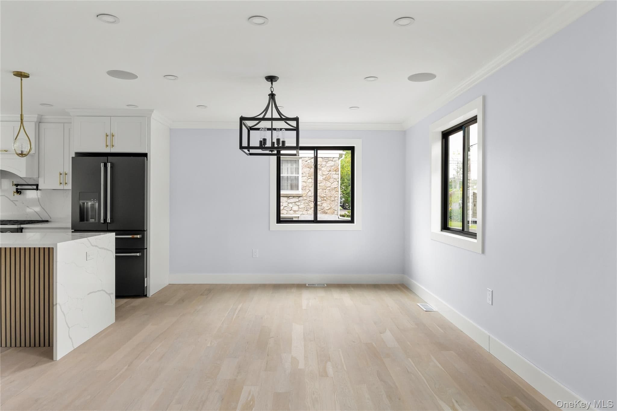 35 Harry Howard Avenue thumbnail 7