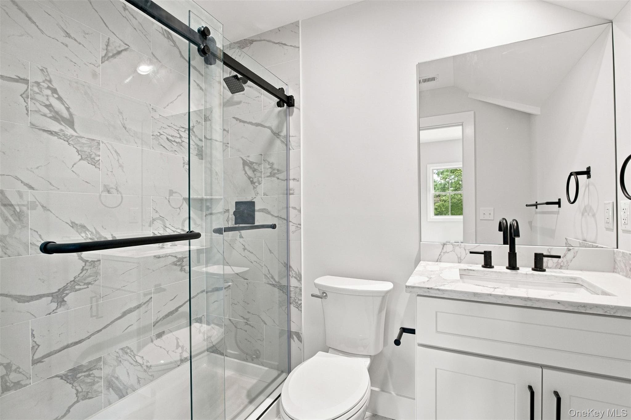 240 Mahopac Avenue thumbnail 34