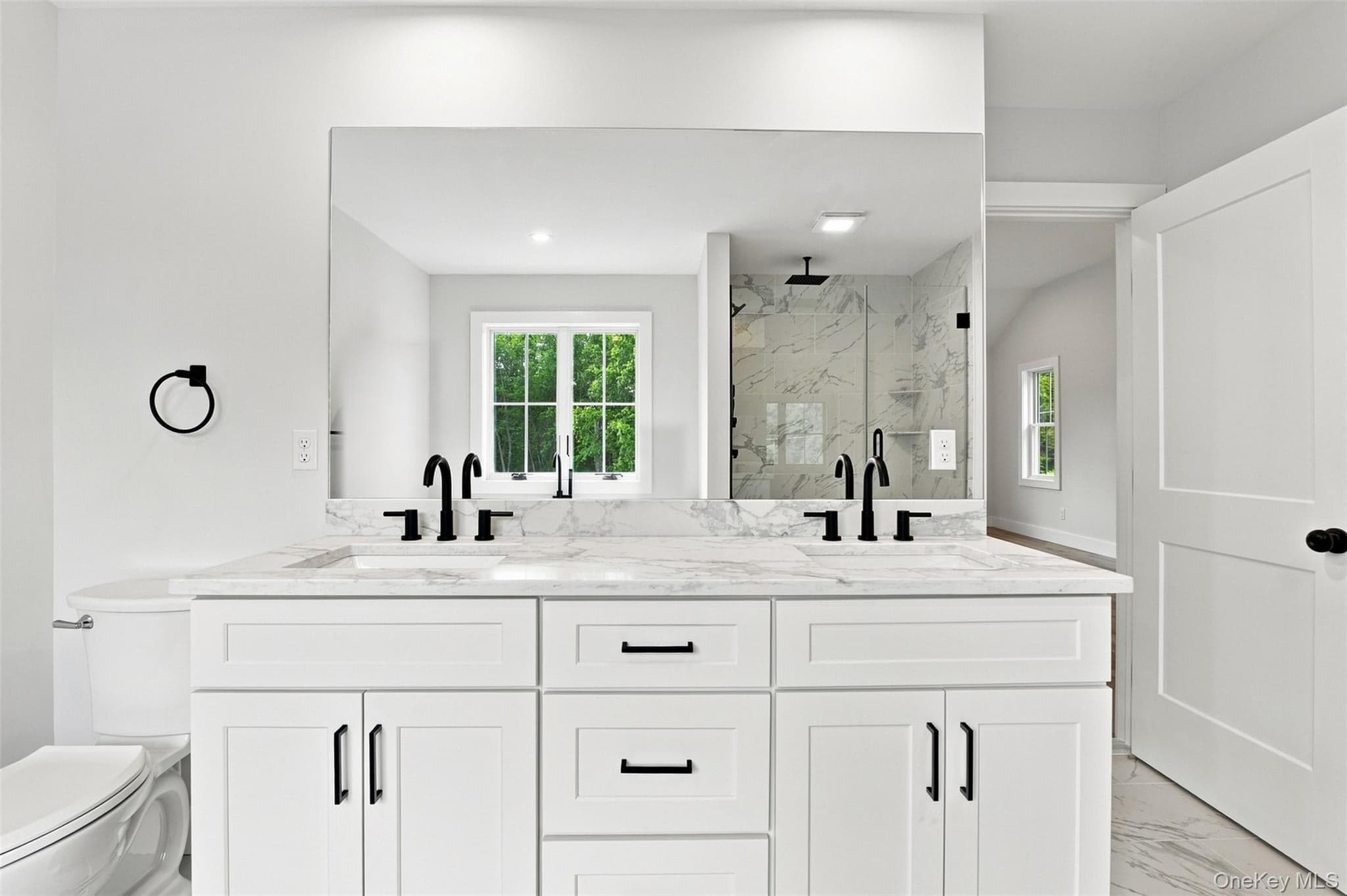 240 Mahopac Avenue thumbnail 20