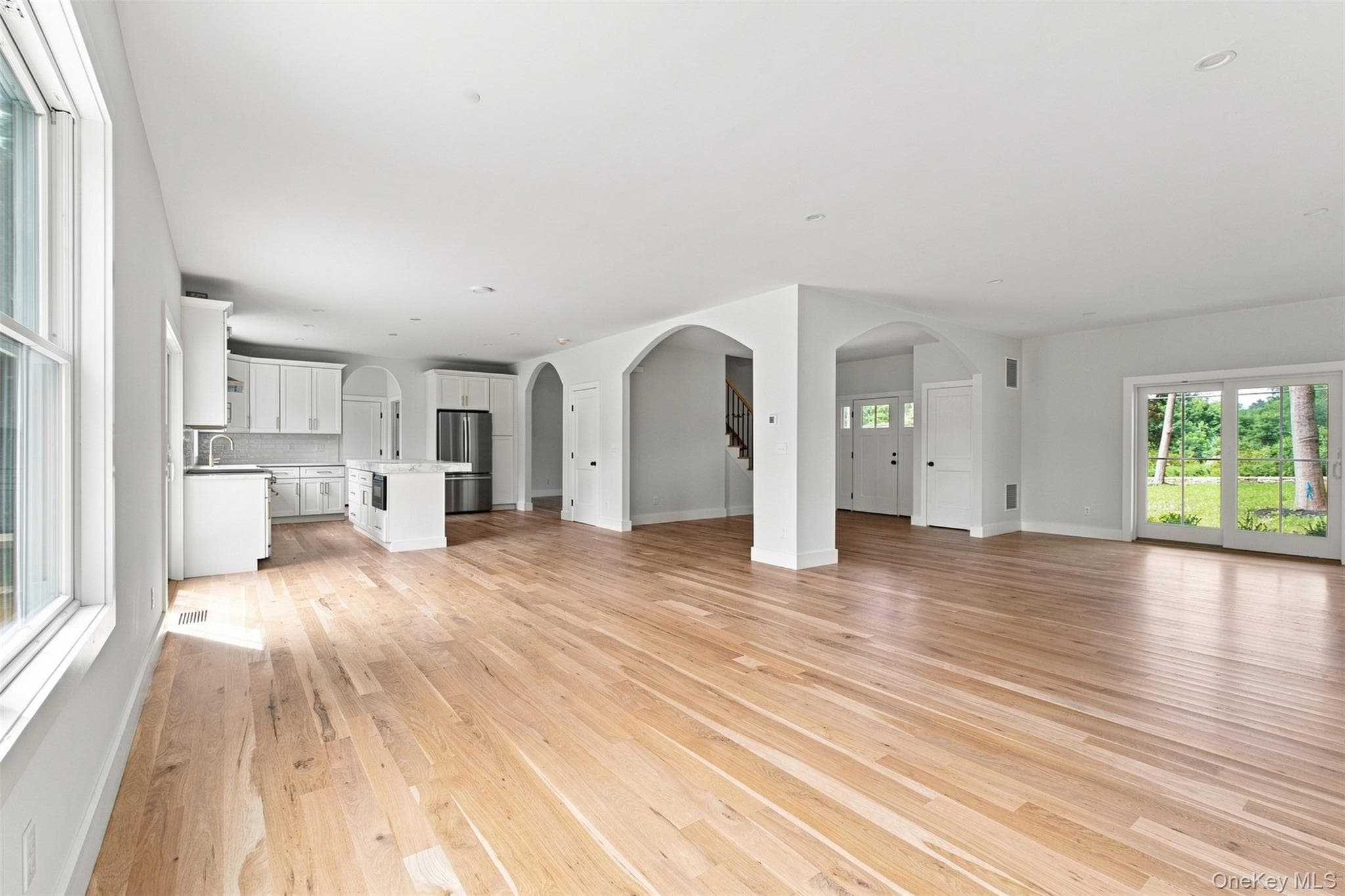 240 Mahopac Avenue thumbnail 12