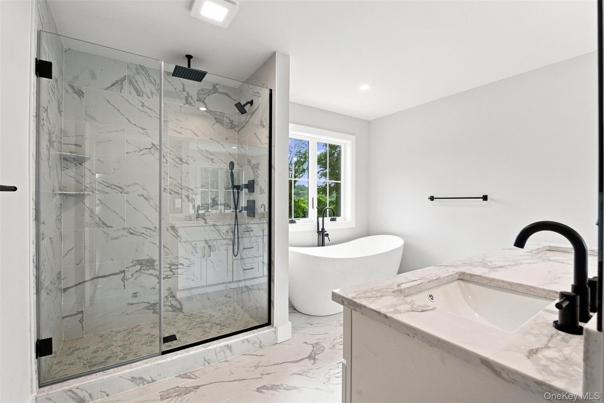 240 Mahopac Avenue thumbnail 19