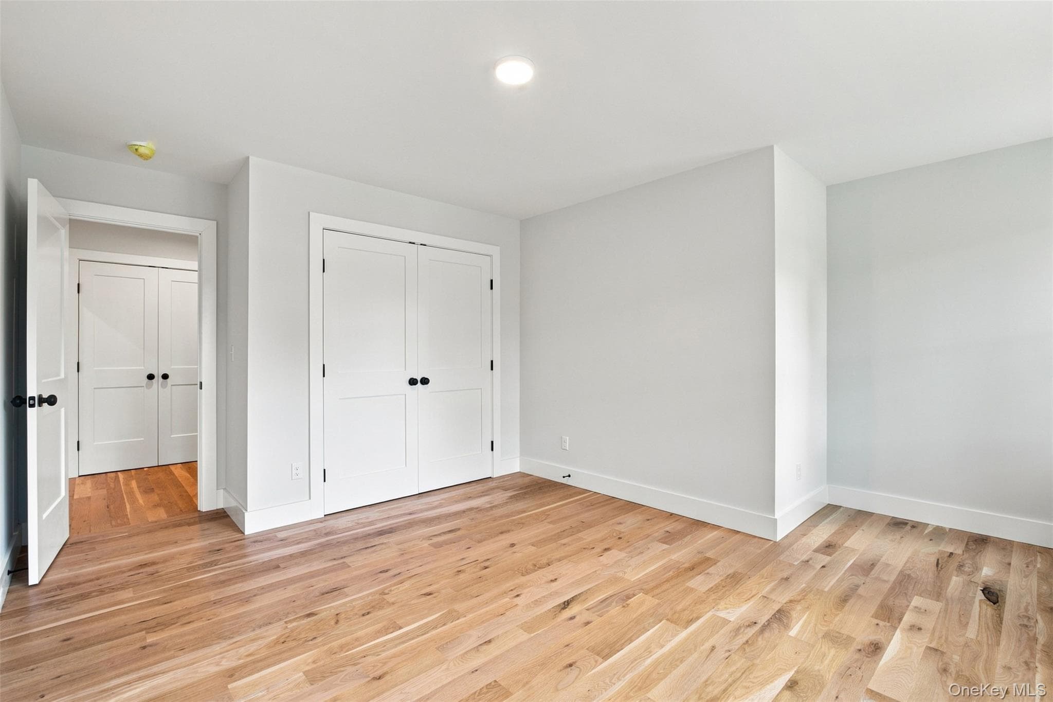240 Mahopac Avenue thumbnail 21