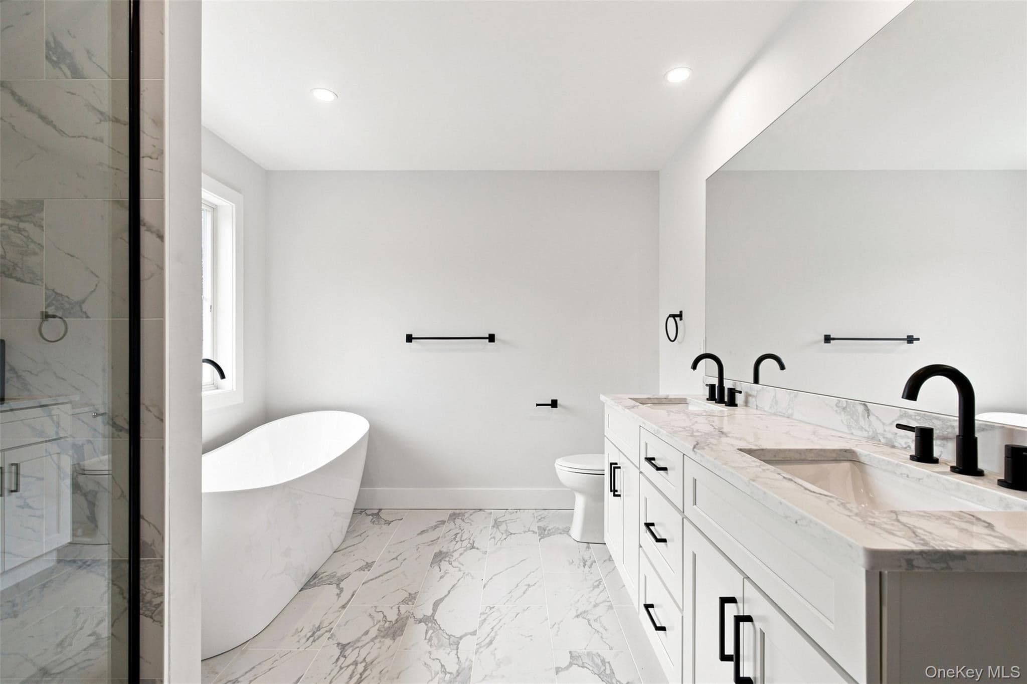 240 Mahopac Avenue thumbnail 18