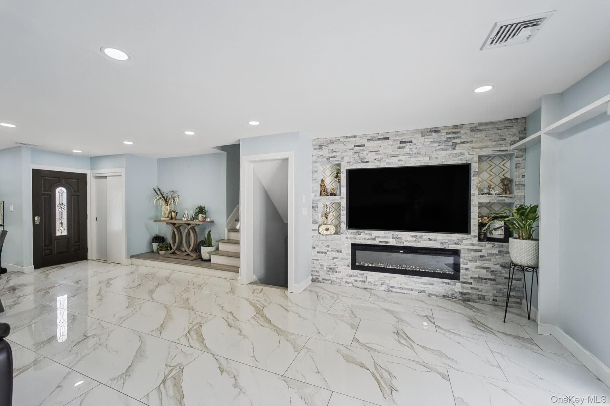1575 Prospect Avenue thumbnail 12