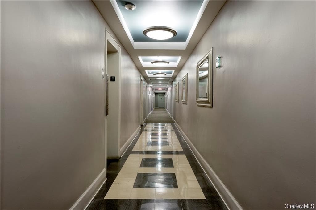1133 Midland Avenue Unit: 4B thumbnail 2