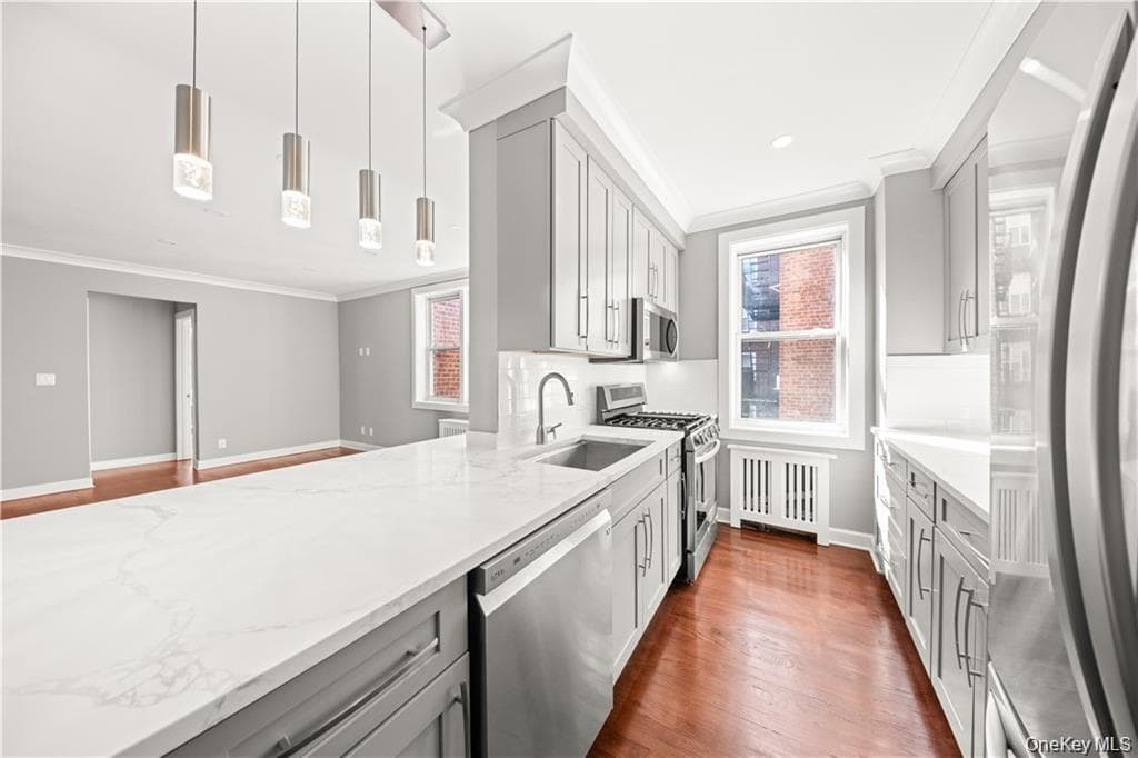 1133 Midland Avenue Unit: 4B thumbnail 5