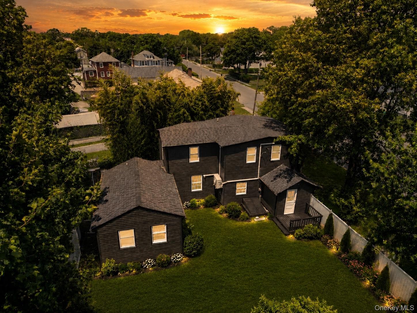 96 Grove Avenue thumbnail 5