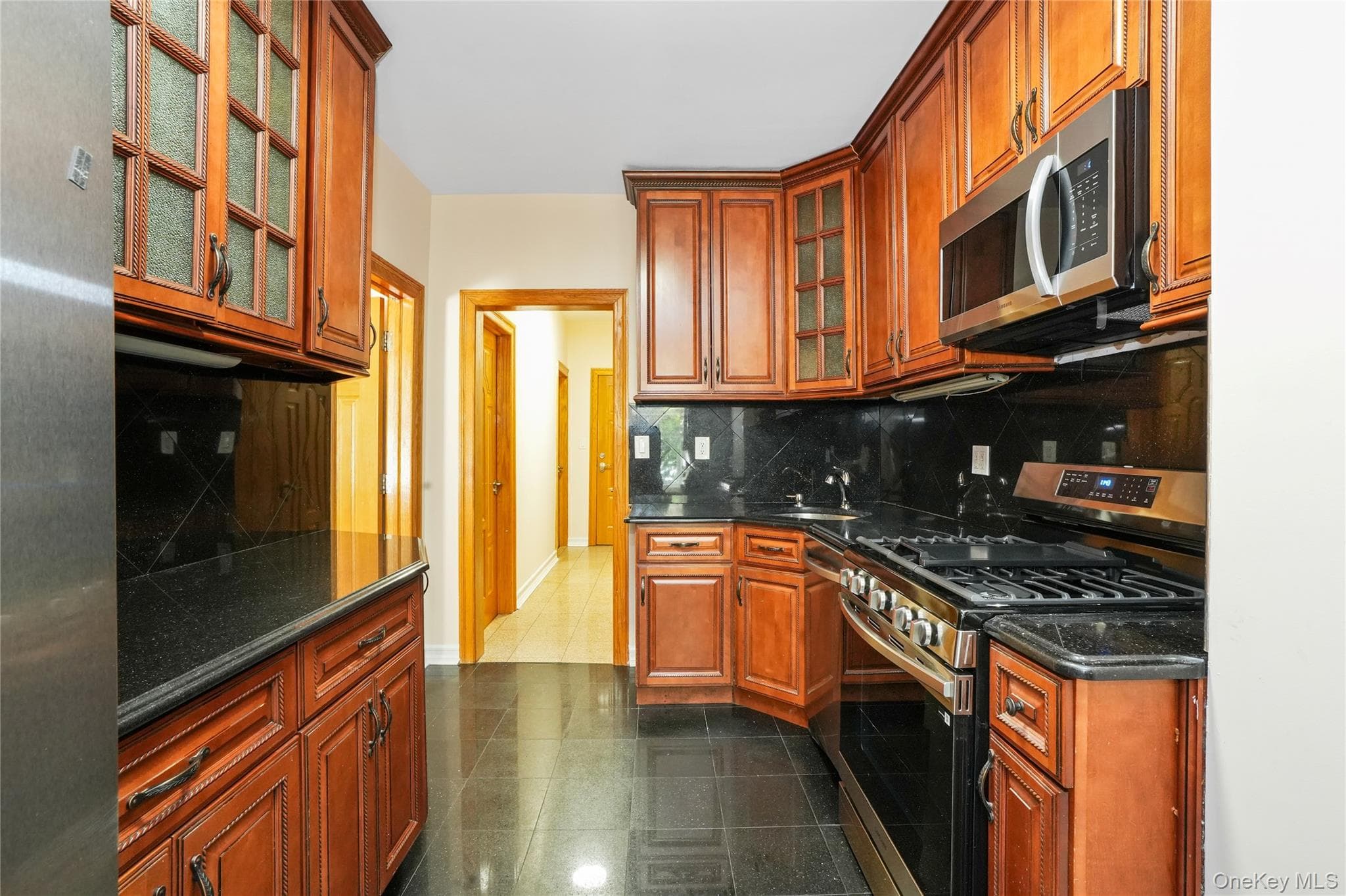 85-25 56th Avenue thumbnail 10