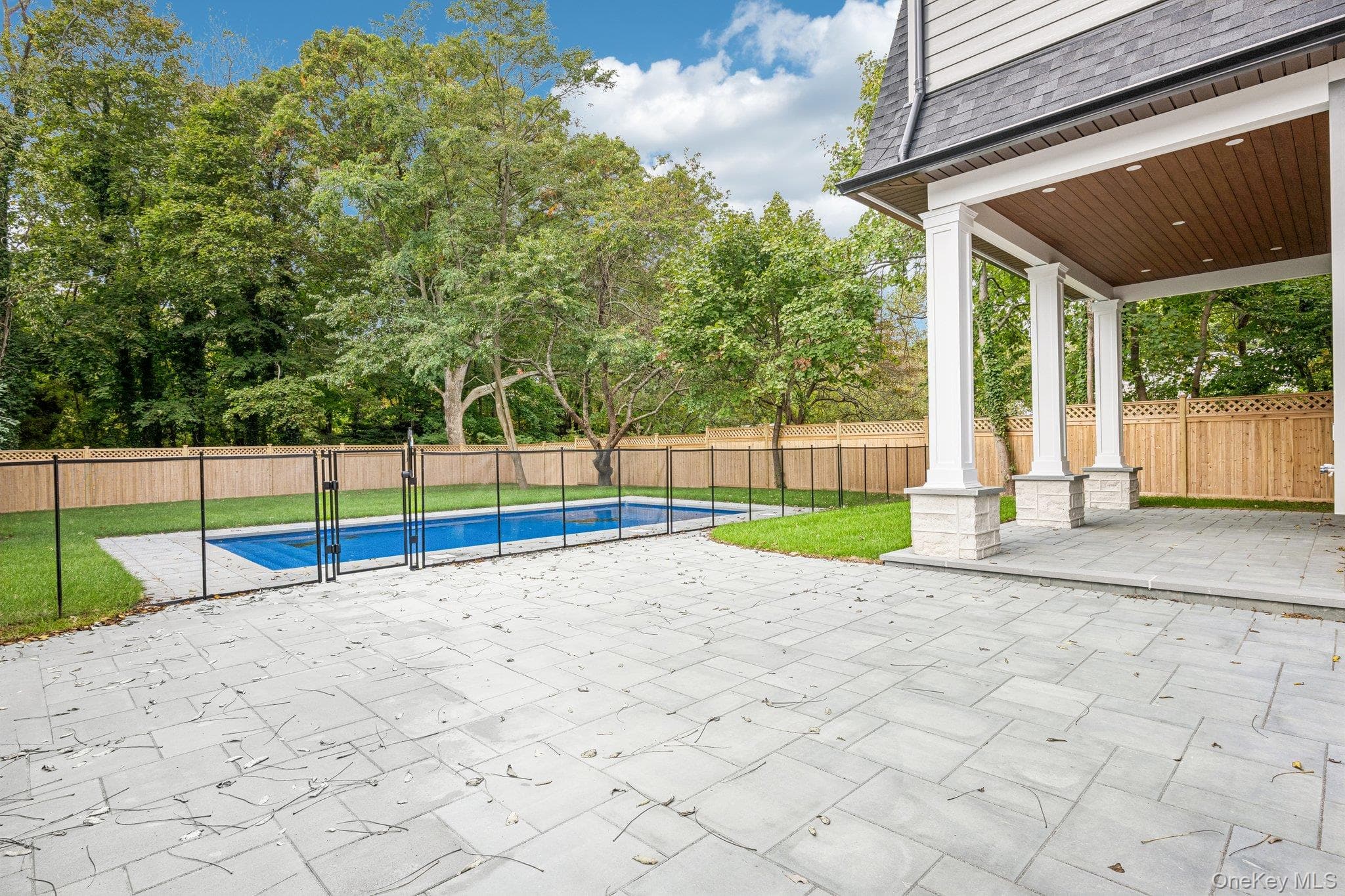 10 Nelson Avenue thumbnail 42