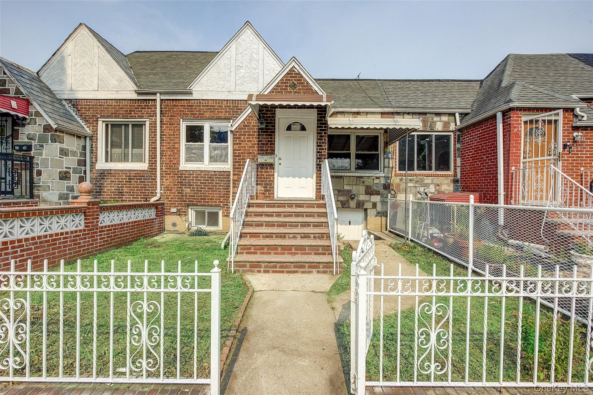 2537 89th Street, East Elmhurst