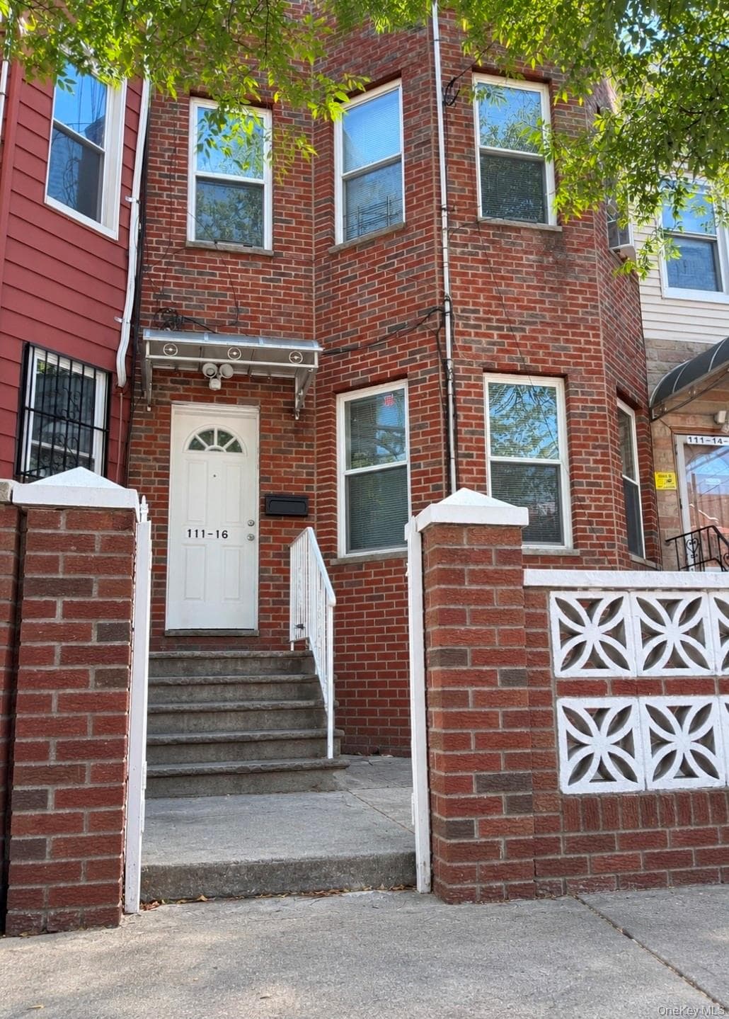 111-16 43rd Avenue thumbnail 4