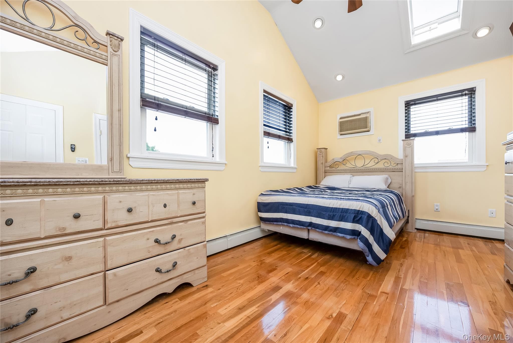 88-35 75th Avenue thumbnail 16