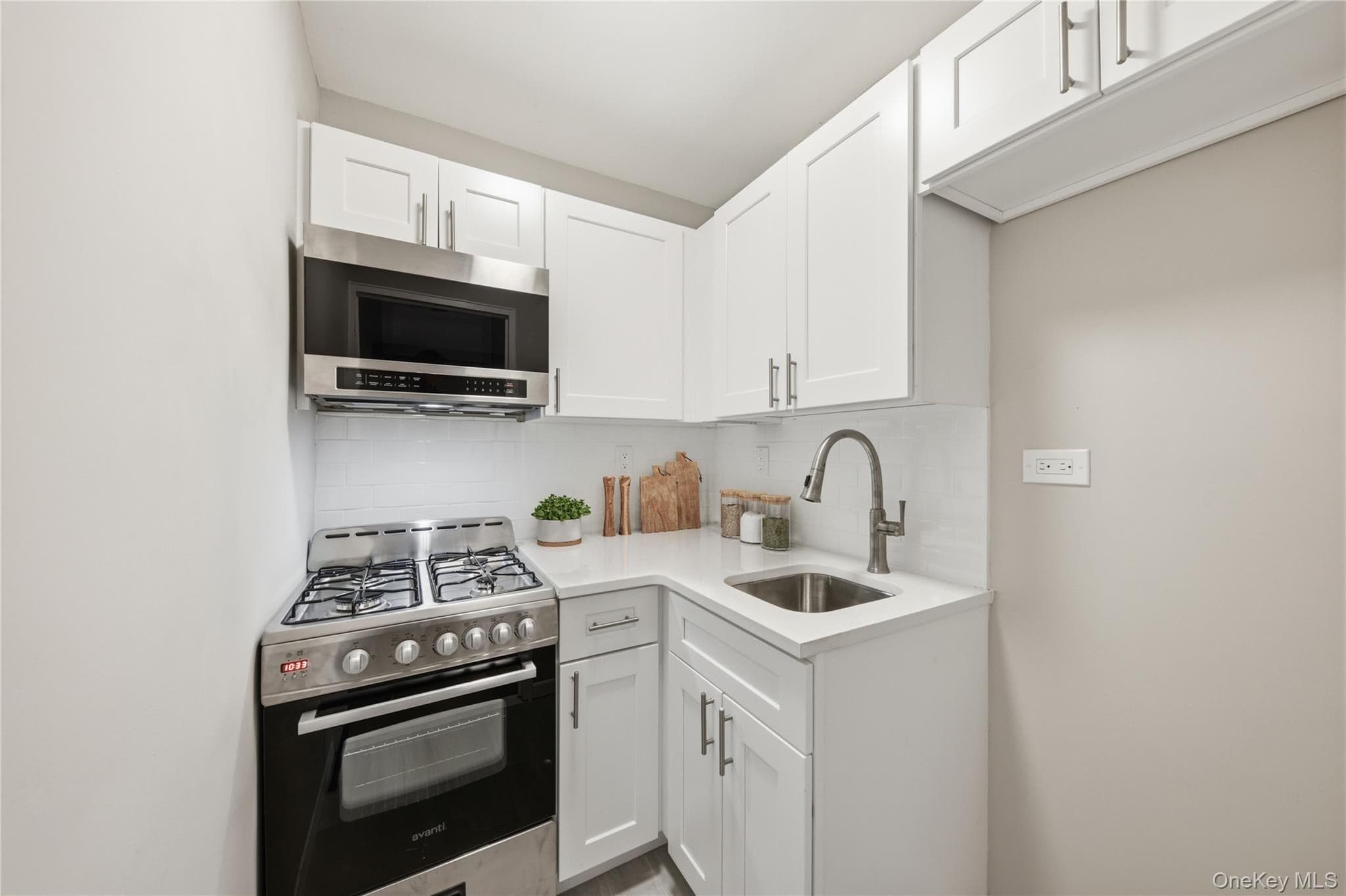 310 E 70th Street Unit: 5C thumbnail 12