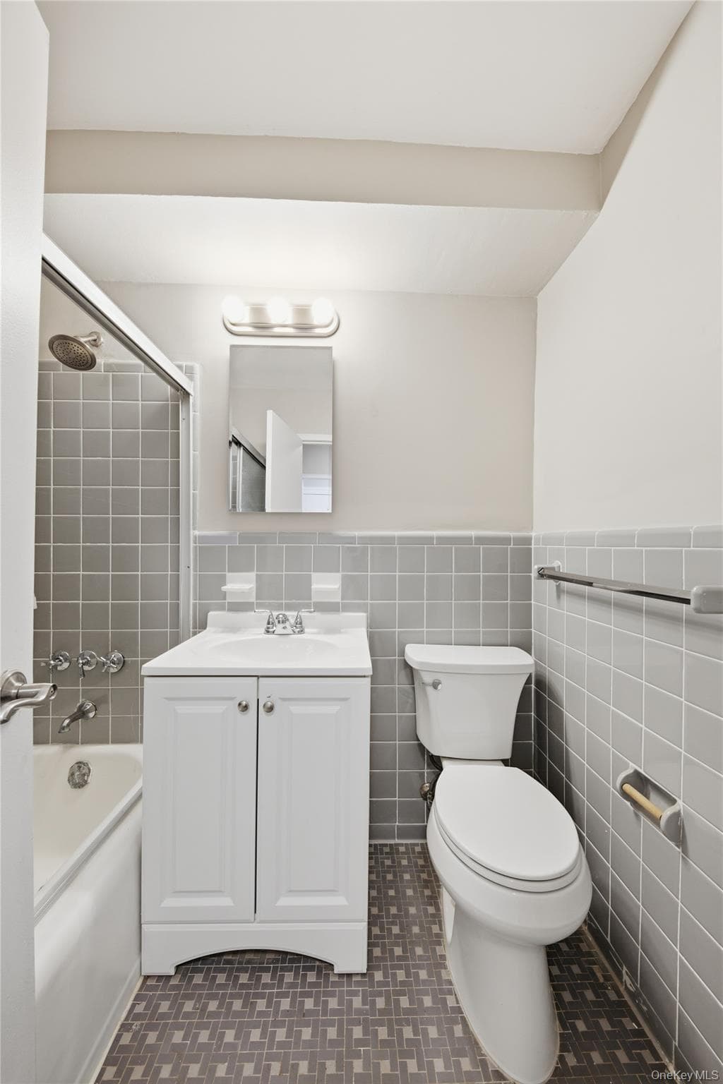 310 E 70th Street Unit: 5C thumbnail 13