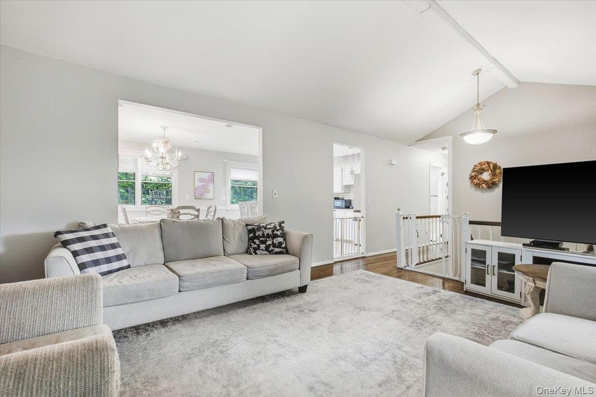 1175 Mamaroneck Avenue thumbnail 6