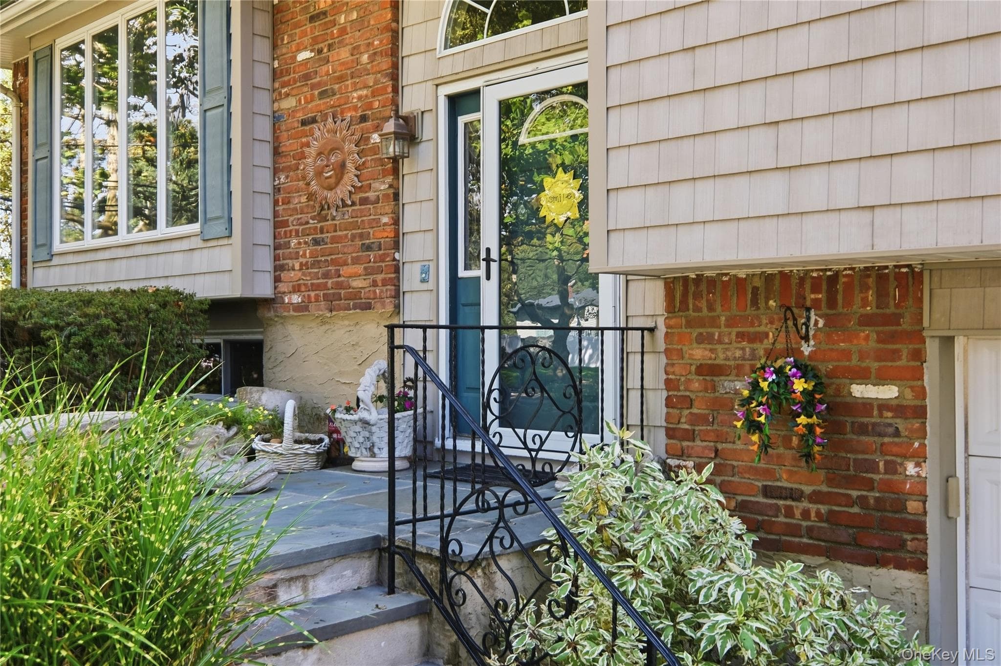 26 Pickwick Hill Drive thumbnail 3